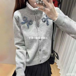 臺灣出貨🩶 秋冬法式慵懶風刺繡蝴蝶結針織毛衣 半身裙高階感小個子兩件套韓式針織衫 蝴蝶結毛衣 長袖針織上衣 針織衫