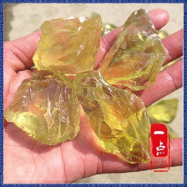 🔮吉運坊•開光 淨化🔮 正品純天然巴西黃水晶大塊鵰刻料原石 黃水晶原石原礦大顆粒碎石