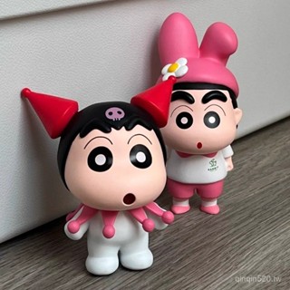美樂蒂蠟筆小新手辦 卡通 小新cos庫洛米公仔 趣味 Hello Kitty套裝野原新之助玩偶 桌麵擺件 情人節禮物