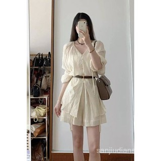 [❤️FLAA❤️] 夏季時尚套裝2025新款女V領係帶防曬襯衫上衣+闊腿寬鬆短褲兩件套 個人套裝 減齡套裝 套裝夏