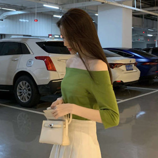 上衣 短版上衣 露肩上衣 短袖t恤女五分袖甜辣小眾設計感緊身緊身短版一字領短袖露肩上衣