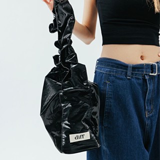 韓國Diff Crossbody Satin Bag輕旅行包/ 啞光緞面/ 斜揹包/ 肩揹包/ 托特包/ 黑色 eslite誠品