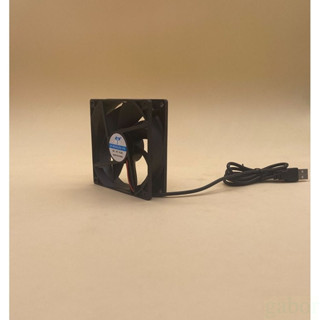 USB 5V 電風扇 9cm 散熱 風扇 風扇邊長 9cm 對角孔距 11.7cm 平行孔距 8.2cm