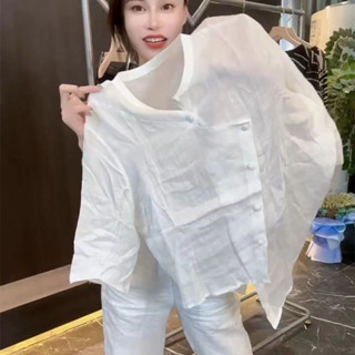 灰鯨衣庫臺灣熱賣胖MM大碼不對稱開叉防曬襯衫夏季新款休閒襯衣寬鬆顯瘦薄款上衣女精品