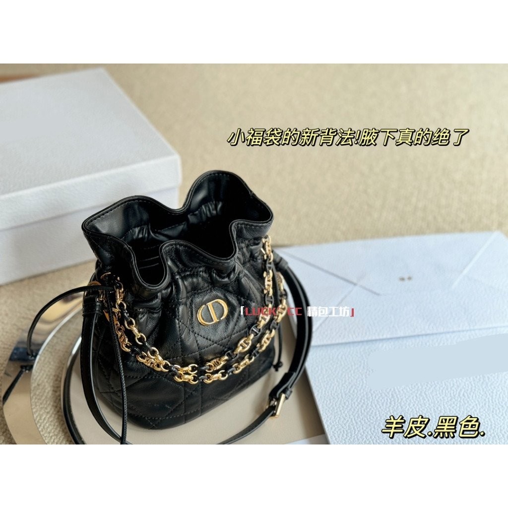 實拍❤ 水桶包 時尚 真皮包包 肩背包 包包 斜背包 斜跨包 斜背包 休閒包包 包 女 33BV