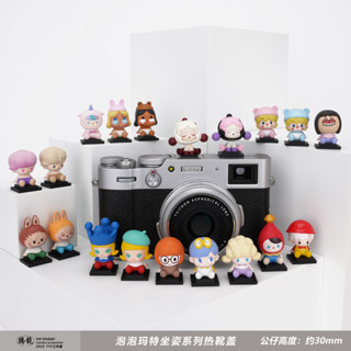【速發】正品坐姿泡泡瑪特相機熱靴蓋適用佳能R50富士XT5尼康Z30索尼ZVE10
