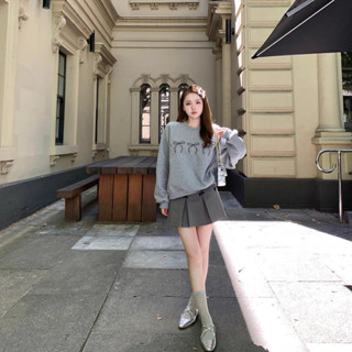 【 𝑭𝒍𝒐𝒘𝒆𝒓𝒔𝒆𝒂】少女感 刺繡蝴蝶結 寬鬆大學T 衛衣女 美式大學T 刷毛大學T 長袖上衣