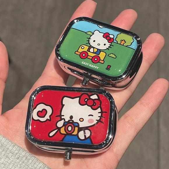 小藥盒 防潮藥盒 hellokitty小藥盒便攜式金屬首飾收納盒隨身分裝盒兩格可愛迷你