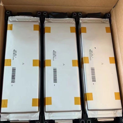 三井百貨、、LG進口3.7v60電芯三元鋰電池軟包N2.1分容配阻髮貨三元鋰電芯