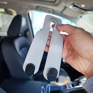 【臺灣熱賣】【店鋪熱銷】新款汽車車載掛鉤後座車內多功能座椅隱藏式通用椅背收納後排神器【QC】