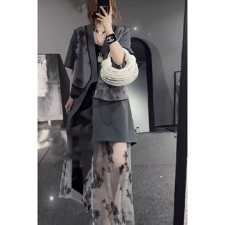 歐洲站休閒西服套裝裙女夏裝不規則西服外衣裙兩件網紗a字休閒套裝套裝裙女夏裝不規則愛服女裝旗艦店