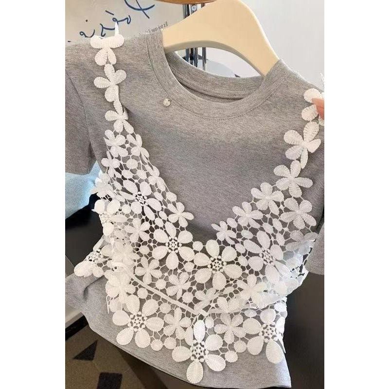 【滿額免運】鏤空花朵蕾絲疊穿拼接假兩件短袖t恤女夏季高級顯瘦氣質正肩上衣BUN