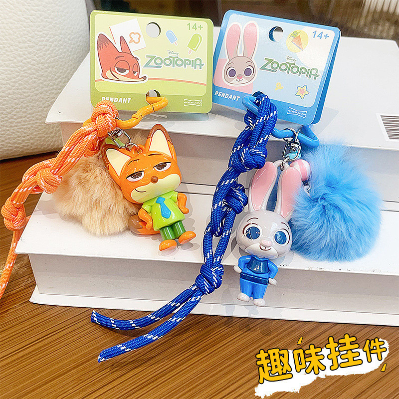 現貨❗️動物方程式哈茱蒂毛球款掛件公仔鑰匙扣書包手機掛飾鑰匙鏈 瘋狂動物城朱迪尼克 胡尼克 志羚姐姐 毒蛇蓋瑞 蠻牛局長