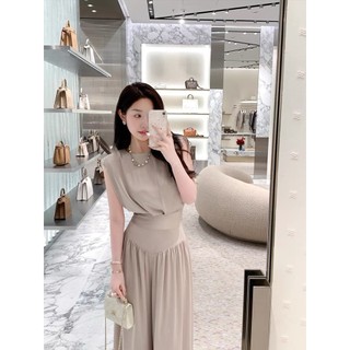 【夏天Summer】🔥韓系套裝 富人區oni 輕奢氣質設計感無袖背心+褲子套組 設計感小眾套裝 緞面套裝 無袖背心
