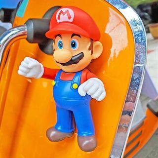 Vespa 偉士牌 馬裡奧車標裝飾 標誌 姜戈 光陽 綿羊 踏板車 機車 吸盤公仔 車身裝飾