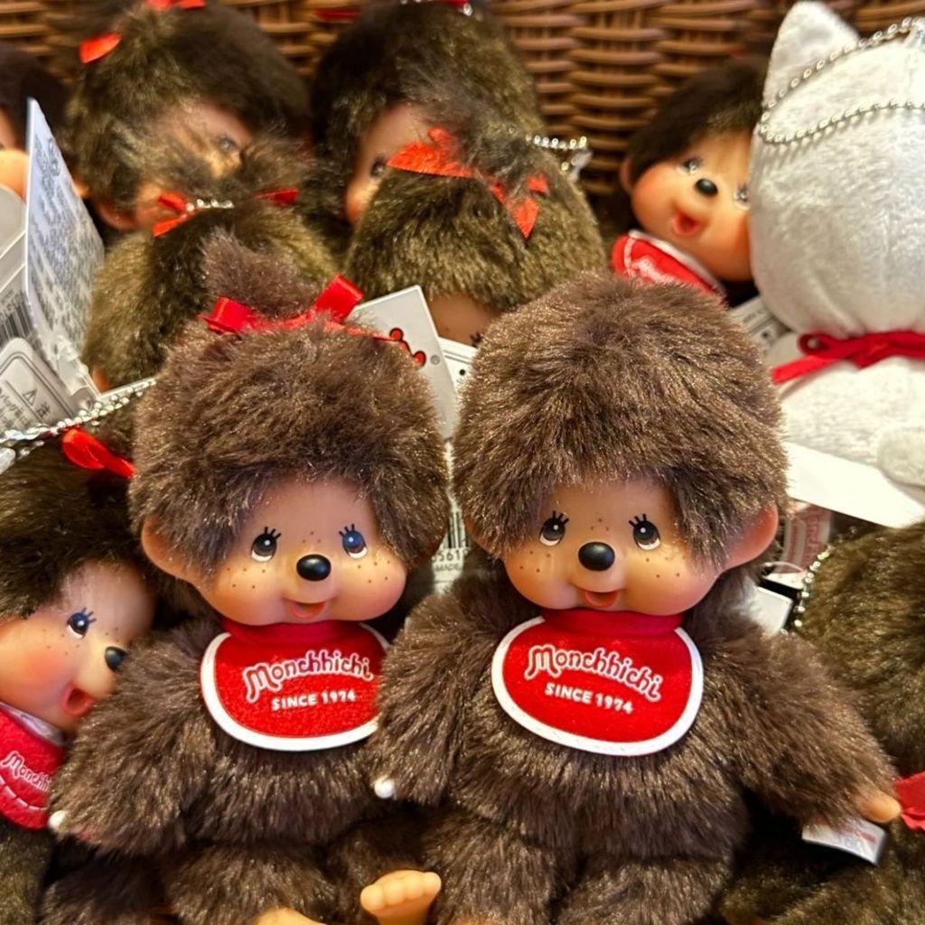 精品推薦🔥Monchhichi 蒙奇奇 可愛娃娃 絨毛玩偶 收藏 掛件 新款蒙猴蒙奇奇15cm毛絨公仔幼稚園蒙奇奇玩偶