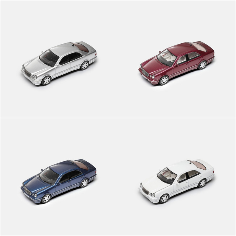Maxwell 1:64 E320 W210 壓鑄模型車