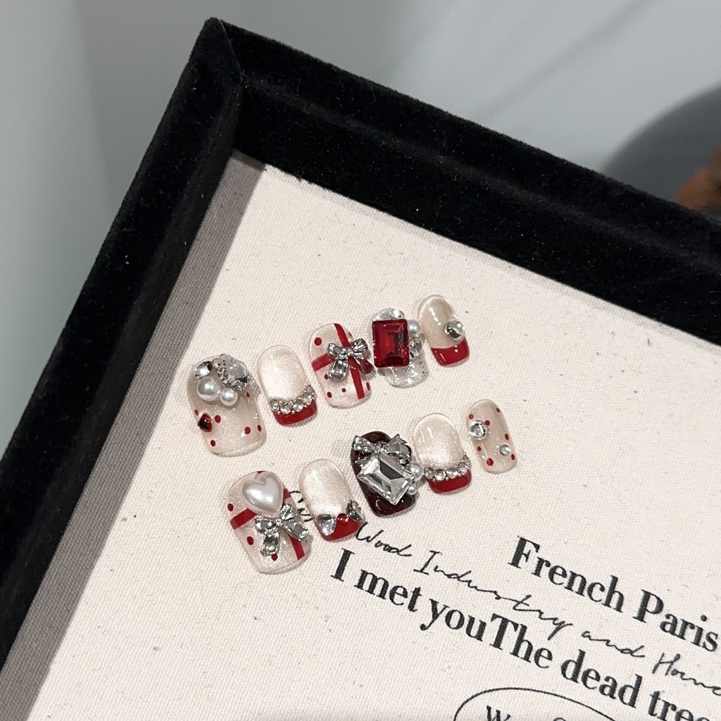 手工穿戴甲片高級感新年紅色短款美甲顯白愛心蝴蝶結可愛假指甲貼 【Nancy的小店】