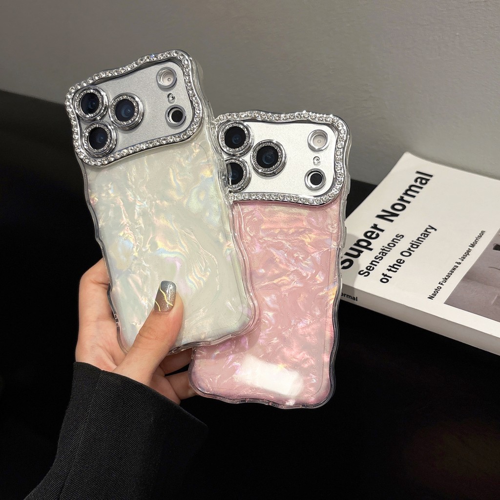 臺灣出貨👑高級感水鑽邊框適用蘋果17promax手機殻新款貝殻紋iphone16pro/15promax閃粉鏡頭膜