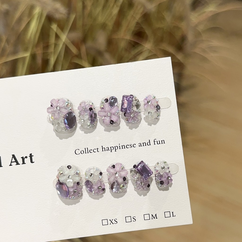手工穿戴甲高端紫色繁花朵滿鑽短款美甲片顯白爆閃奢華假指甲貼片 【Nancy的小店】