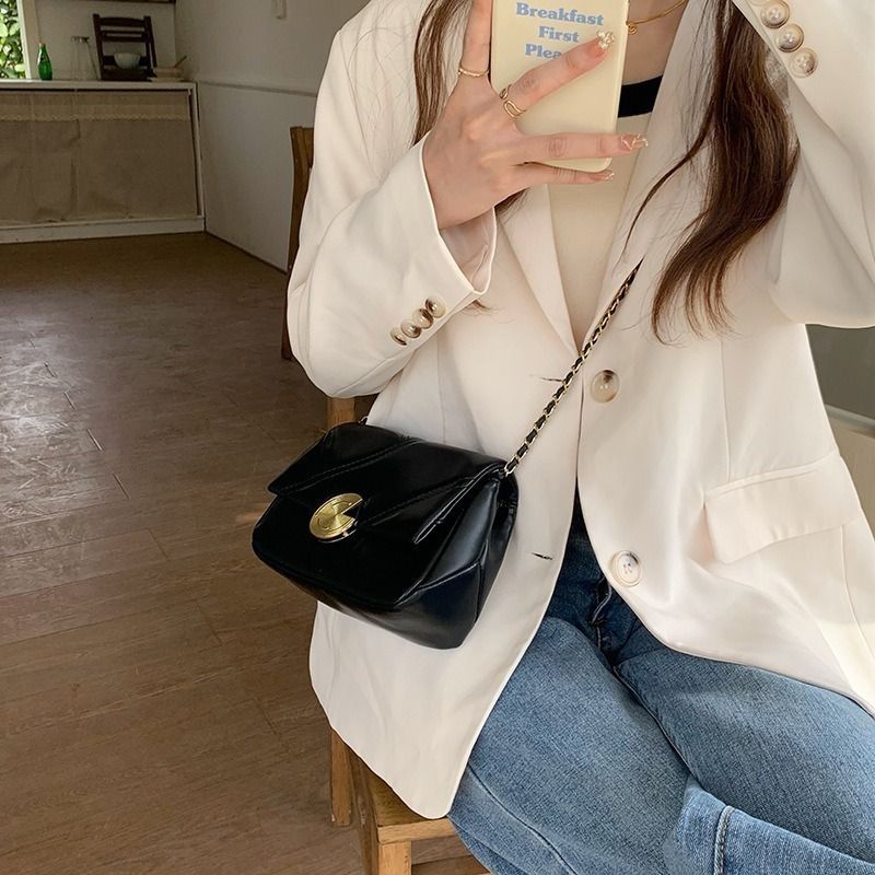 【愛美寶包】Featured 菱格鏈條高級感設計單肩斜挎包