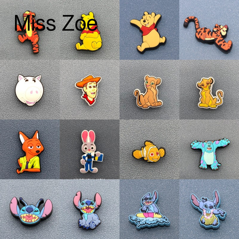 MIss Zoe Jibtz 迪士尼鞋扣迪士尼獅子王鞋配件 Winnie the Pooh Stitch Jibtz