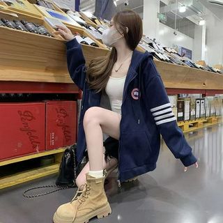 小個子穿搭連帽美式ins2026開衫休閒刺繡衛衣四條外套格子新款情侶寬鬆學生 小個子時尚洋氣薄款連帽外套 矮個子開衫外套