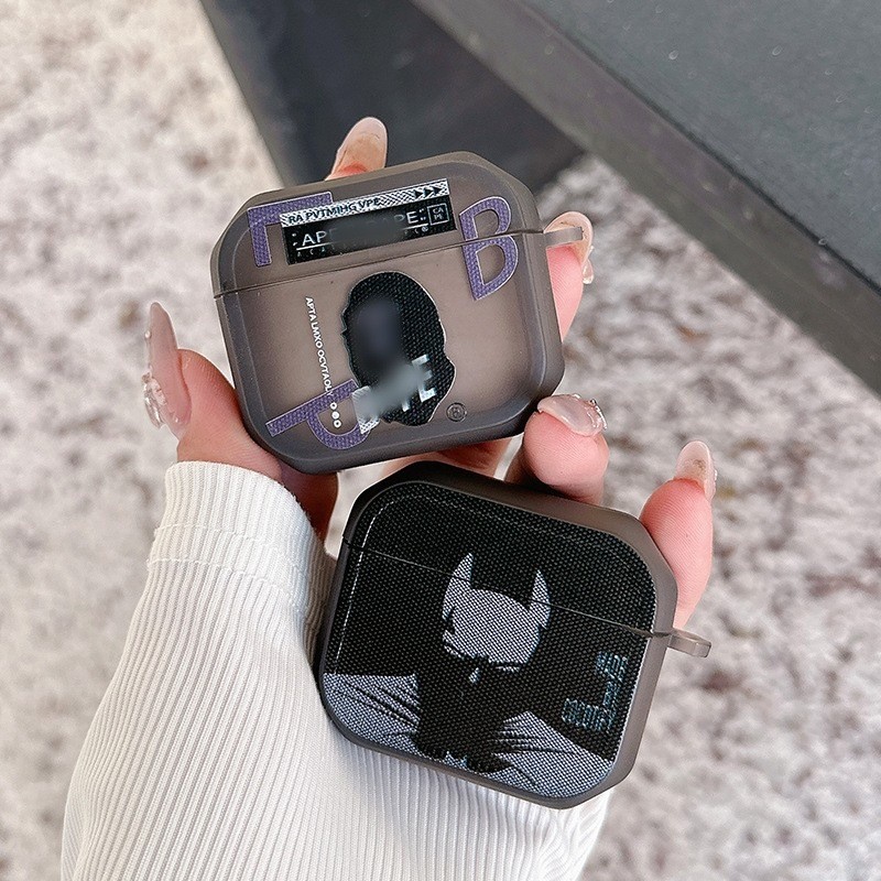 四葉草🍀蝙蝠俠適用蘋果AirPods4代耳機保護套AirPods Pro2二三代磨砂透黑 AFHN