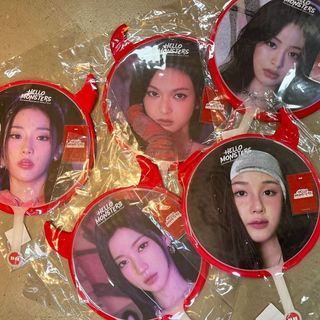 全新未拆babymonster寶怪世巡首爾場週週邊扇子套裝扇子卡正品ins