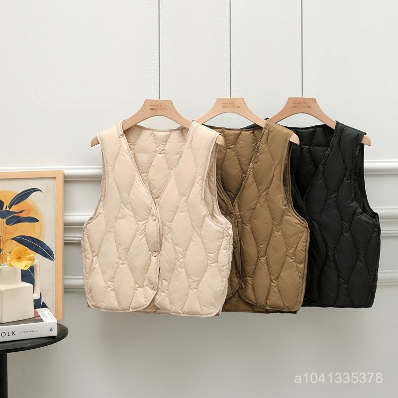 免運 臺灣出貨 秋冬馬甲女 秋冬白鴨絨羽絨女裝馬甲V領內外百搭輕薄保暖短袖時尚背心坎肩 K2ET