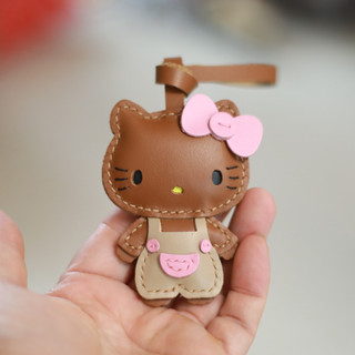 台灣發貨 黑皮Kitty控hellokitty真皮KT貓鑰匙扣包包掛件配飾手工飾品禮物