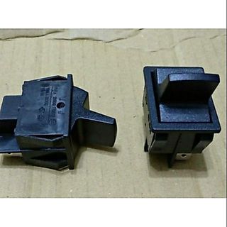 通用型 現貨維修通用小太陽 vitamix冰沙機or本賣場高轉速機器專用 插pin 的電源開關 按壓(瞬間啟動)開關