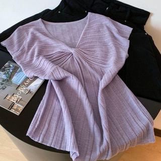 【上衣】 上衣 法式上衣 V領上衣 小飛袖上衣 扭結上衣 夏季上衣 女裝上衣 氣質上衣 百搭上衣 套頭上衣 別緻上衣