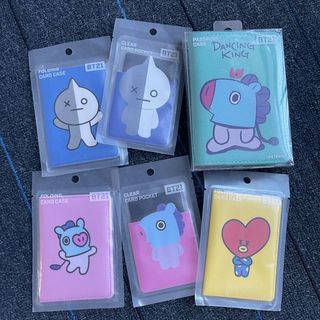 ⭐碎星⭐韓國BT21證件夾護照夾學生證銀行卡包便攜小冊子收納明星小卡冊本 BTS防彈少年團