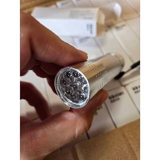 🚀【台灣現貨】迷你鋁製LED手電筒 (無電池)