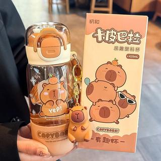 【臺灣出貨】 卡皮巴拉水杯 420ml水杯 兒童水杯 tritan材質 可愛杯子 學生杯子 吸管杯 水豚杯子 動漫水杯