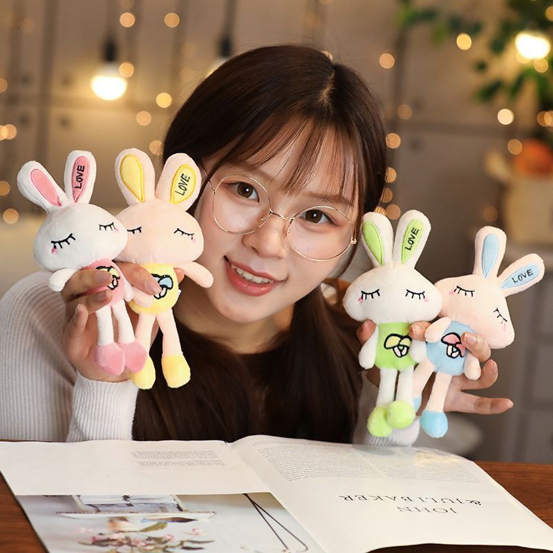 【台灣出貨】迷你LOVE兔 小兔子迷你超小娃娃玩具 女寶寶毛絨玩具 可愛超女生超萌小兔子掛件