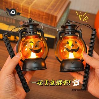 現款免運 萬聖節南瓜燈萬聖節搞怪禮物小油燈手提小夜燈幼兒園送小朋友禮物場景佈置道具 萬聖節南瓜燈