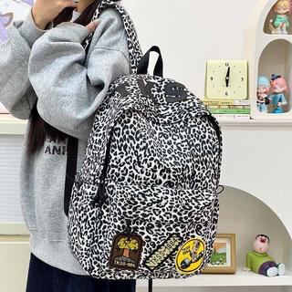 🎒豹紋後背包 彩色印花雙肩包 大容量學生書包 多隔層背包 徽章裝飾後背包 潮流男女書包 大學生後背包 情侶雙肩包