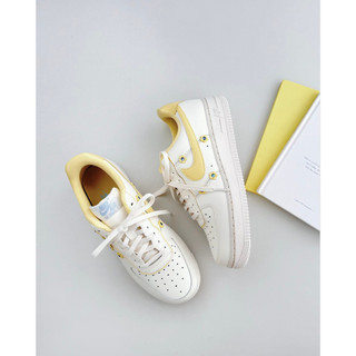 -EJ-NIKE AIR FORCE 1'07 LX AF1 檸檬奶油 奶油黃 小花 小雛菊 女鞋 IW2348-170