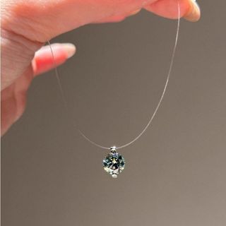 Blue imitation moissanite necklace with dazzling design, tra