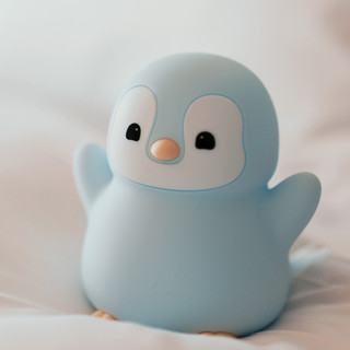IDEALOOM LumiPenguin企鵝寶寶夜燈 eslite誠品