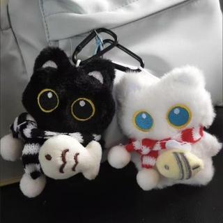 【快樂源泉 永遠陪伴】可愛呆萌包小魚大眼黑貓掛件毛絨玩偶情侶包掛件創意小黑貓鑰匙扣 毛絨玩具 豬抱枕 娃娃 生日禮物
