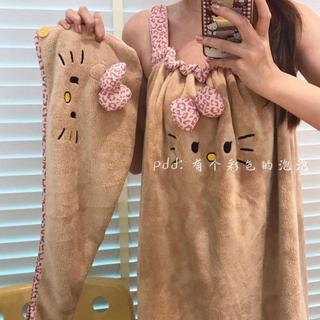 人氣單品🌸可愛卡通黑皮Kitty吊帶浴裙柔軟珊瑚絨成人女可穿抹胸浴袍浴衣