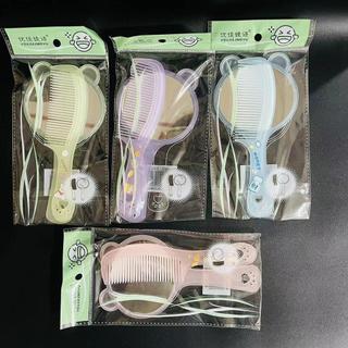 📢特價好物📢彩色透明可愛鏡子梳子兩件套女士手柄鏡外出旅遊便攜簡約鏡梳套裝