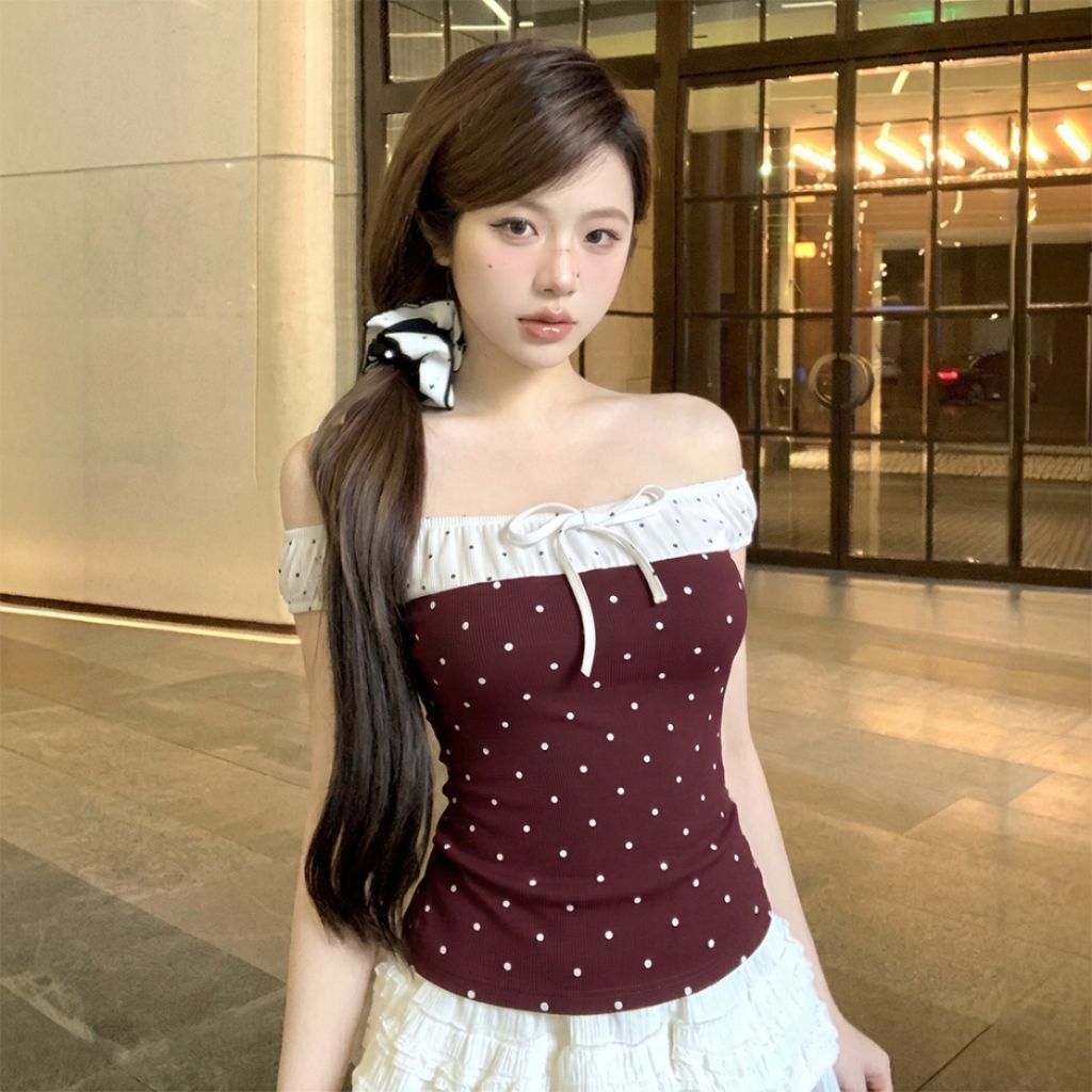 女式露肩波點 T 恤配領結 A51523 753 44 52