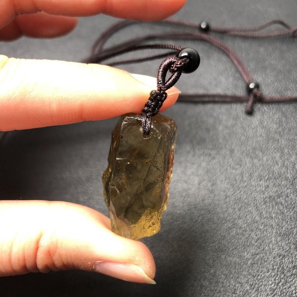 開運🔥巴西純天然黃水晶原石吊墜項鍊毛衣鏈情侶掛件原礦吸財除黴cvwp