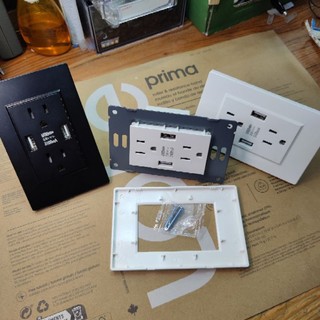 【沅購】手機 USB 3.1A 美式 插座 牆壁 充電 美規 110V