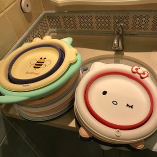 【可摺疊盆】Hello Kitty 洗臉盆 可愛便攜式 學生宿舍 洗腳盆 洗頭盆 私護盆 懸掛盆 摺疊臉盆 旅行盆