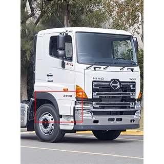 【Hino 700 /三期/四期/五期 日野】高品質白色"車門下飾板總成"35噸 #貨車 #升級 #改裝 #飾板 #大將